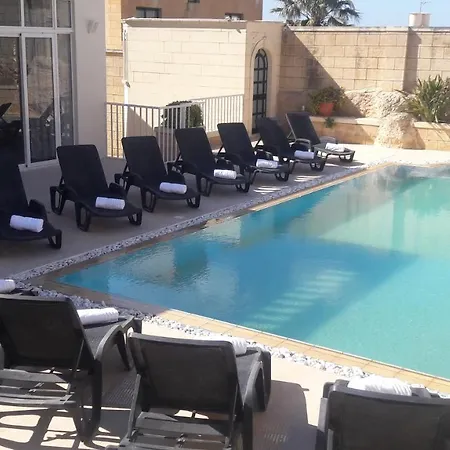 Villa High Ridge Mansion Naxxar